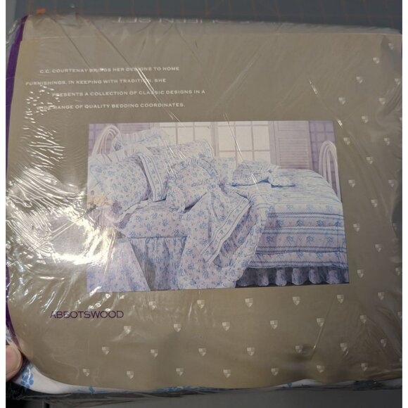 Courtney Queen 4-Piece Sheet Set Percale Cotton/Polyester Blend - Picture 7 of 11